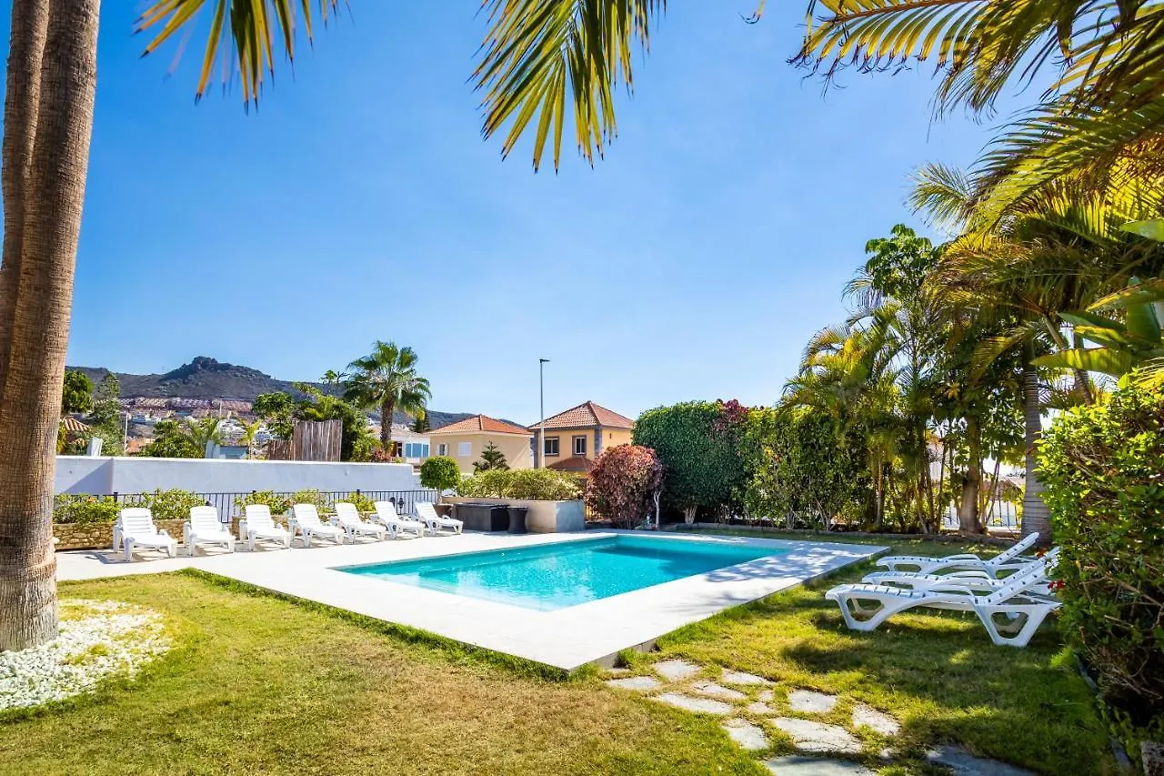 אדחה Villa Julia Deluxe